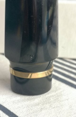 Boquilla Vandoren V16 T9 para saxo tenor