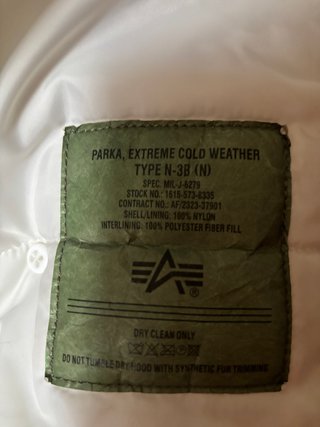 Parka Alpha Industries N-3B Blanca Original.