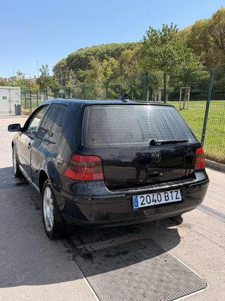Volkswagen Golf 2002