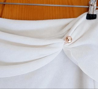 Jersey Zara hombros descubiertos blanco Talla L