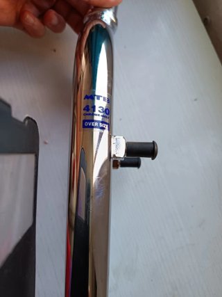2 Horquillas Nuevas + Potencia aluminio nueva.