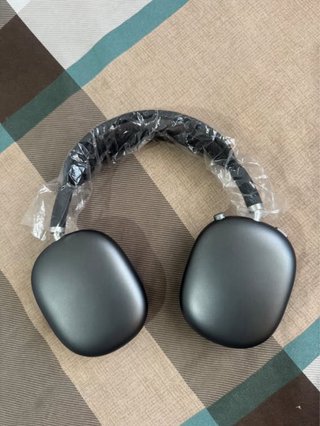 AirPods Max Space Gray