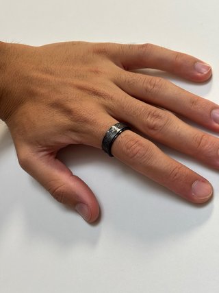 Anillo negro giratorio acero inoxidable