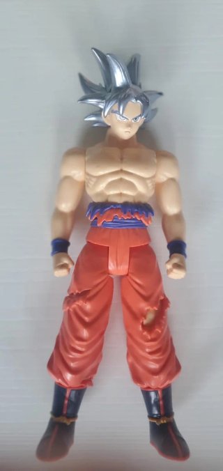 Figura Goku Ultra Instinto