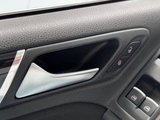 Volkswagen Golf Cabrio 2.0 TSI 210cv GTI