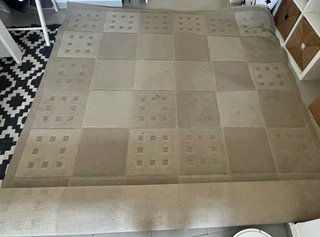 Alfombra IKEA VIUM 200x294cm cuadros