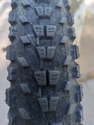 BICICLETA GIANT.