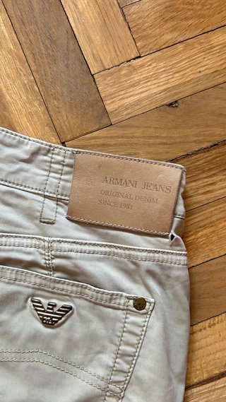 Armani Jeans Beige Chino Shorts Original Designer