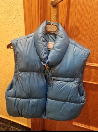 Chaleco Bershka azul chica