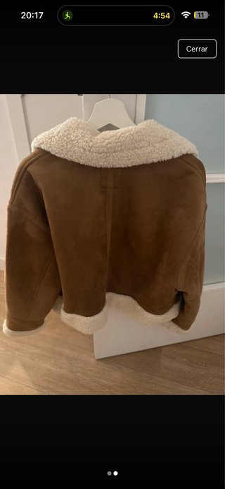 Cazadora Zara doble faz efecto ante