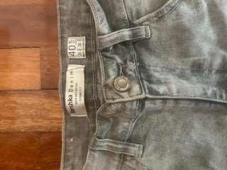 Bermudas Bershka grises talla 40