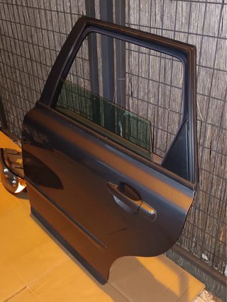 Puerta Trasera Izquierda Volvo V50
