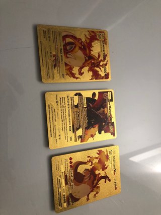 Cartas Charizard Doradas Pokémon lote 3