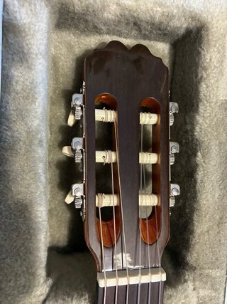 Guitarra Admira Clásica