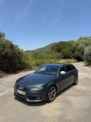 AUDI A4 ( IMPECABLE )