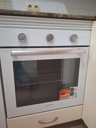 Horno Indesit Blanco - Como Nuevo
