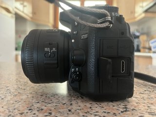 Nikon D7100 + Objetivo Nikkor 35mm f/1.8G DX