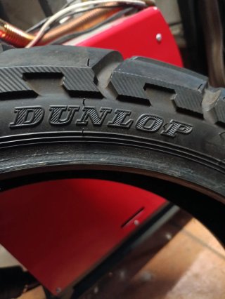 Neumático Dunlop Trail Mission 170/60/17