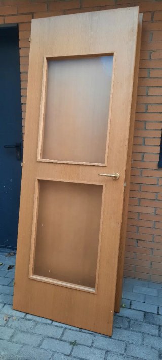 Puertas de madera con manillas (no hago envíos)