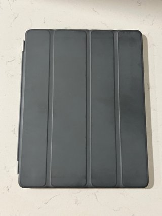 iPad 2 2011 Plata 16GB + protector y funda