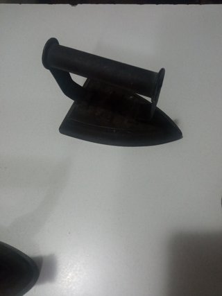 Planchas antiguas de hierro (3 unidades), 10 euros