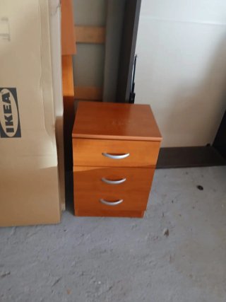 2 Mesitas de Noche Madera