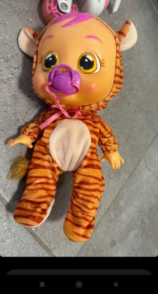 Muñeco Bebé Llorón Tigre