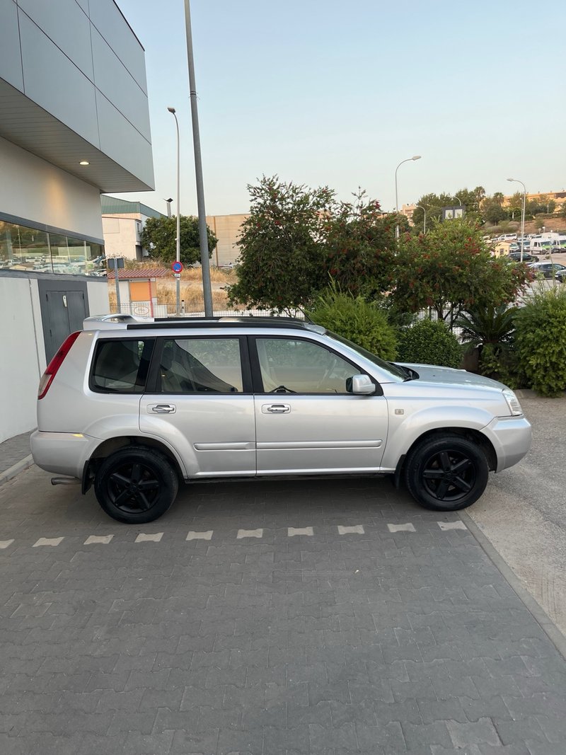 Nissan X-Trail 2005, foto 2