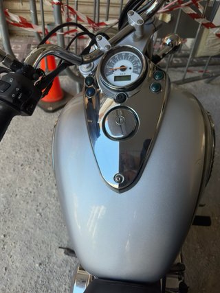 Suzuki Intruder LC 250 2001