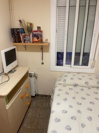 Alquiler habitación Barcelona mujer