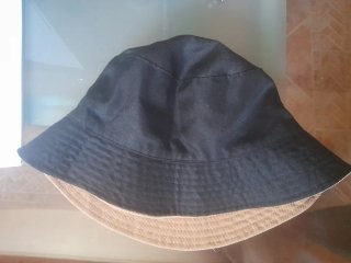 Gorro de pana beige