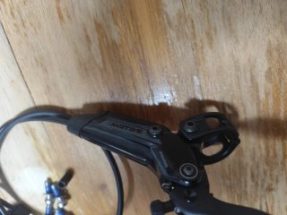 Frenos Sram Motive Silver 4 Pistones.