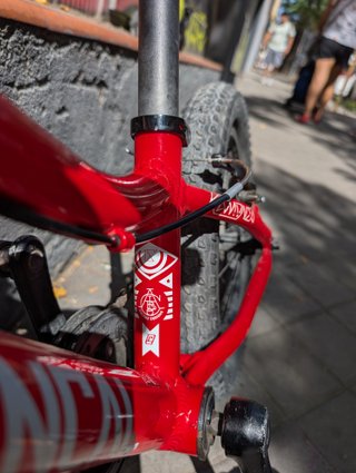 Bicicleta Commencal Ramones 16 pulgados rojo
