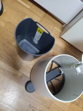 Cestino da bagno rotondo