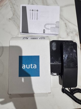 Teléfono Auta Negro