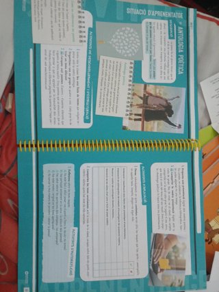 Llengua catalana dossier : 3 ESO