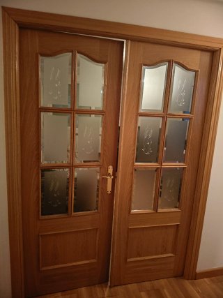 Puerta de roble para salón