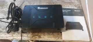 Renogy. Cargador de batería de 30A, con Mppt
