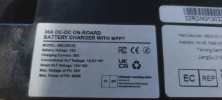 Renogy. Cargador de batería de 30A, con Mppt