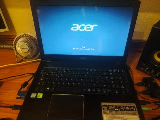 Portátil Acer Aspire E5-575G