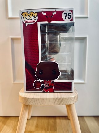Funko Pop Michael Jordan 75 Chicago Bulls Jumbo
