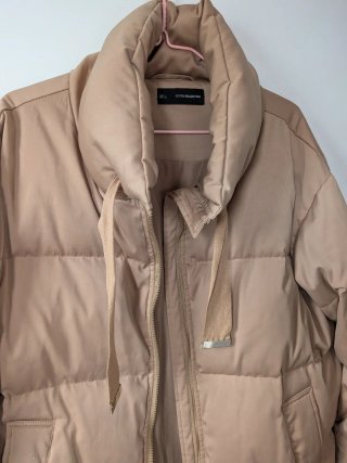 Plumífero camel talla L