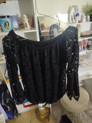 Camisa negra encaje manga larga