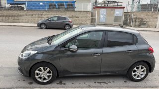 Peugeot 208 2016