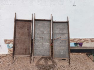 Cribador antiguo de madera