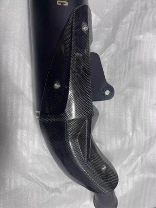 Tubo de escape Akrapovic Carbono