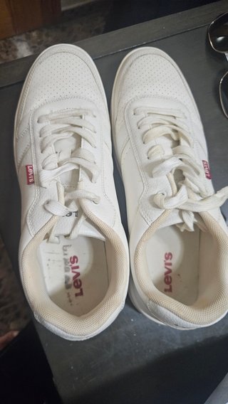 Zapatillas Levis Blancas