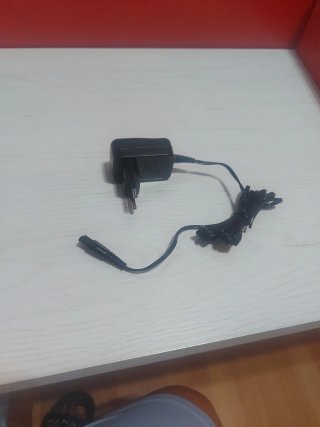 Cargador enchufe UE afeitadora
