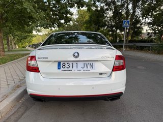 Skoda Octavia RS 230 CV GASOLINA MANUAL 2016