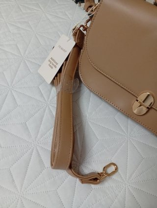 Bolso Primark beige nuevo